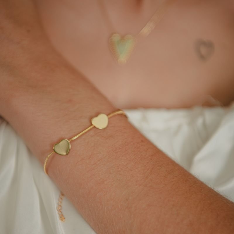 PULSEIRA TRÊS CORAÇÕES RABO DE RATO DOURADO FOLHEADO