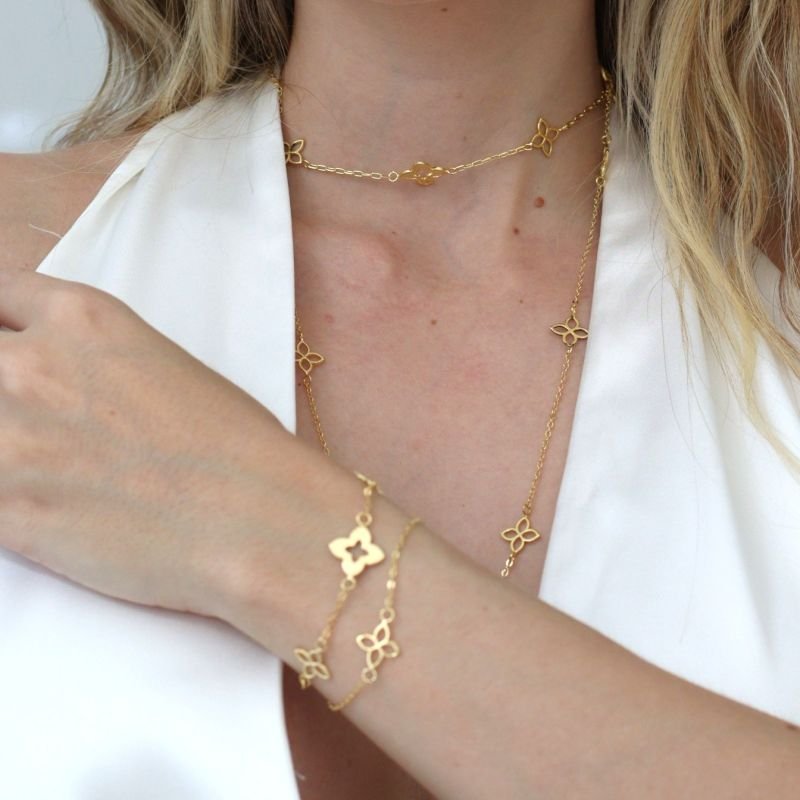 PULSEIRA TREVO ÁUREA TRIPLA BANHADO A OURO A 18K