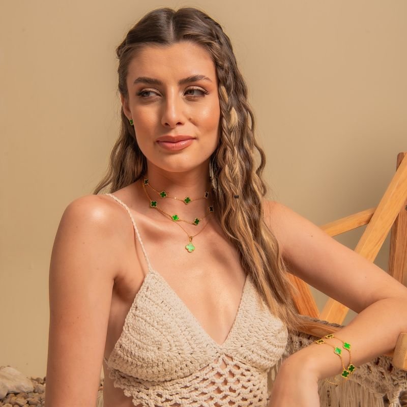 PULSEIRA TREVO JADE 10MM DOURADO FOLHEADO