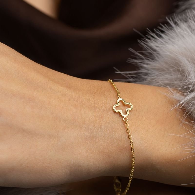 PULSEIRA TREVO P VASADO BANHADO A OURO 18K