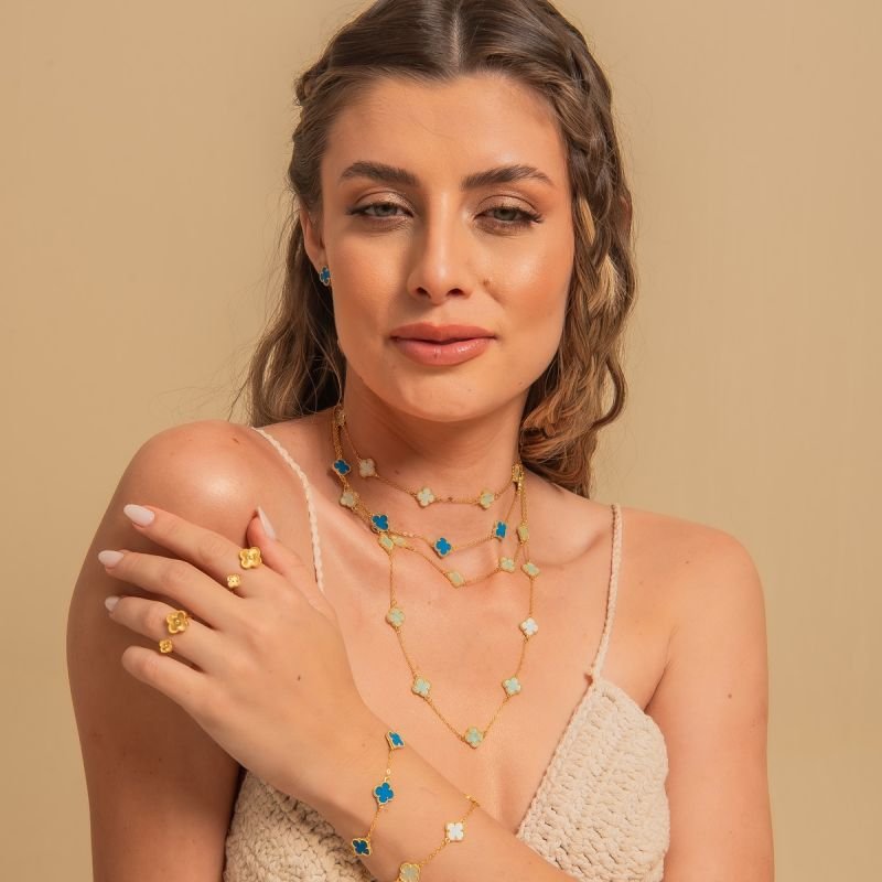 PULSEIRA TREVO ROYALTY 10MM BANHADO A OURO 18K