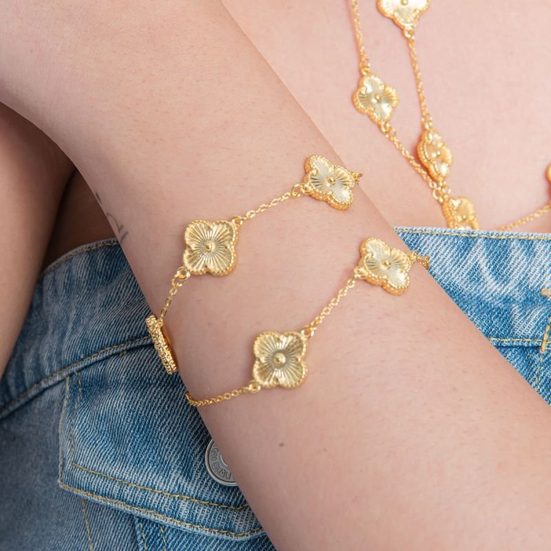 PULSEIRA TREVO CLASSIC 18MM BANHADO A OURO 18K